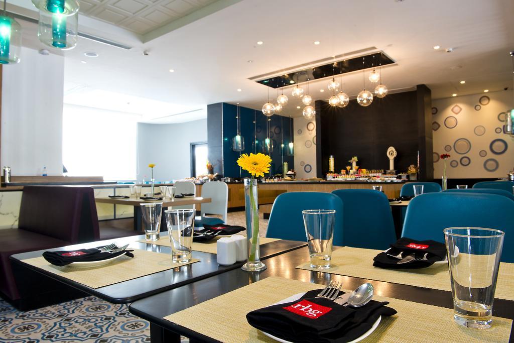 Park Inn By Radisson New Delhi Ip Extension Ngoại thất bức ảnh