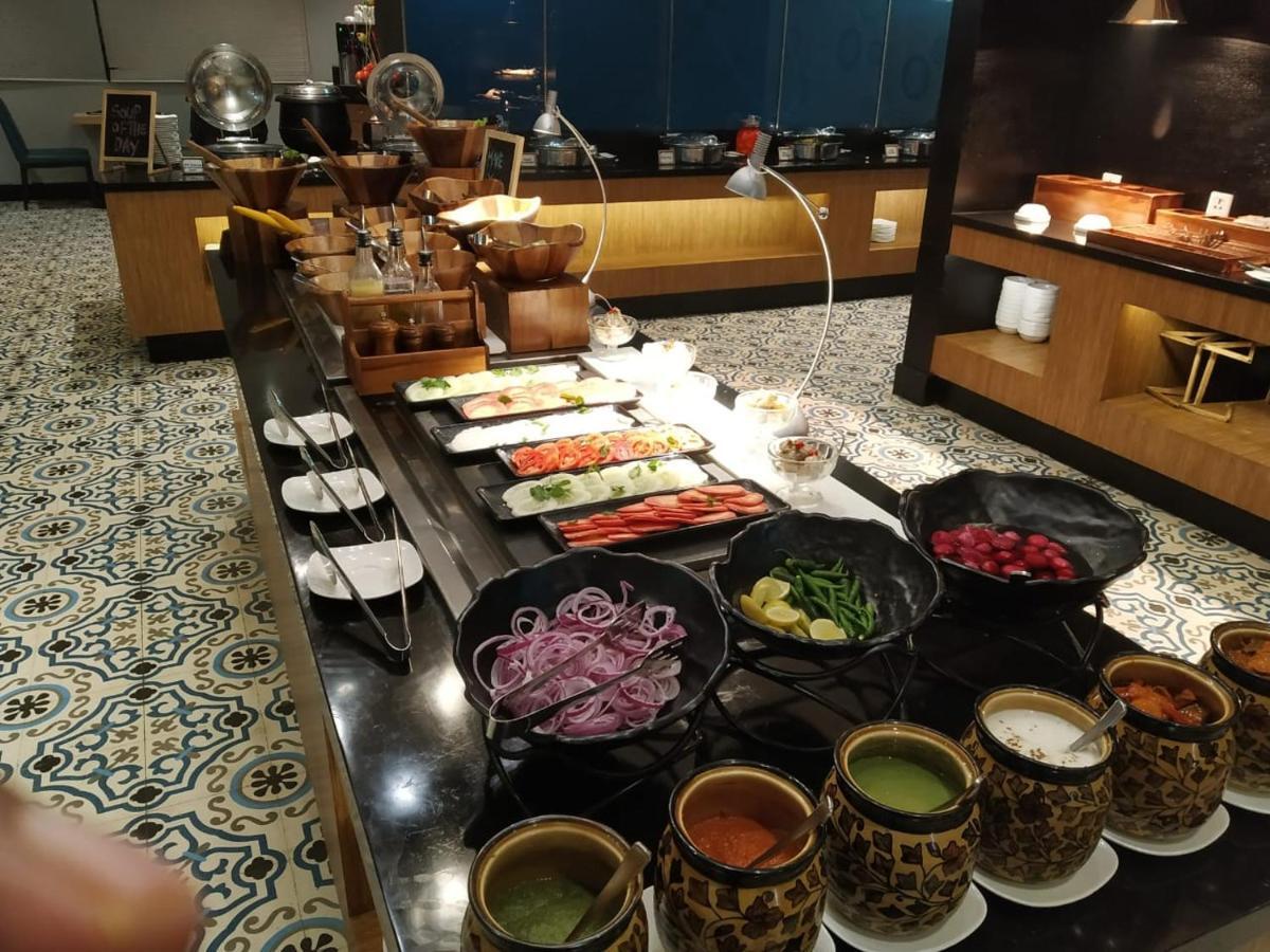 Park Inn By Radisson New Delhi Ip Extension Ngoại thất bức ảnh